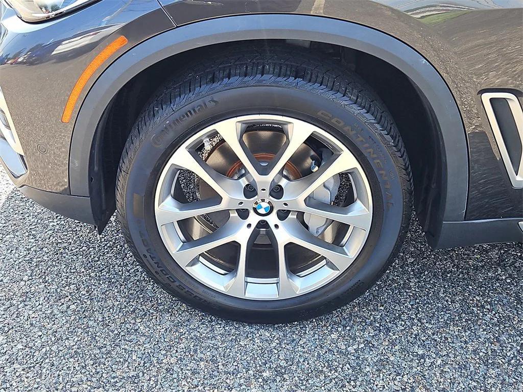 used 2021 BMW X5 car, priced at $37,787