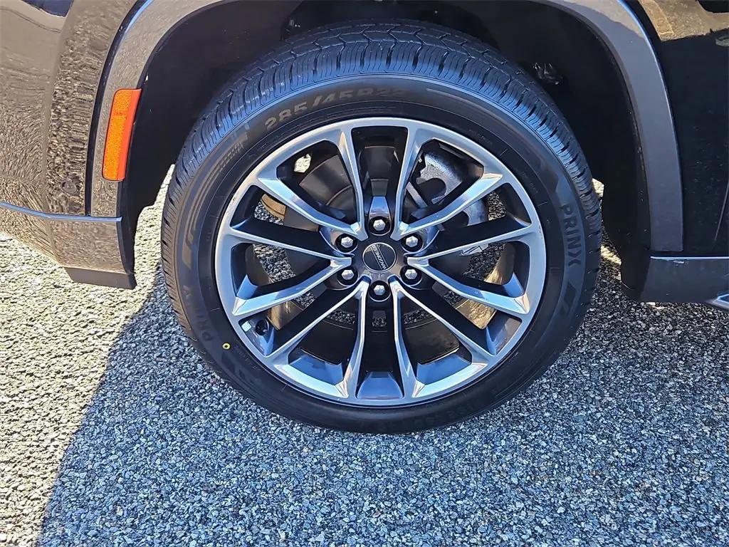 used 2022 Jeep Wagoneer car, priced at $39,887