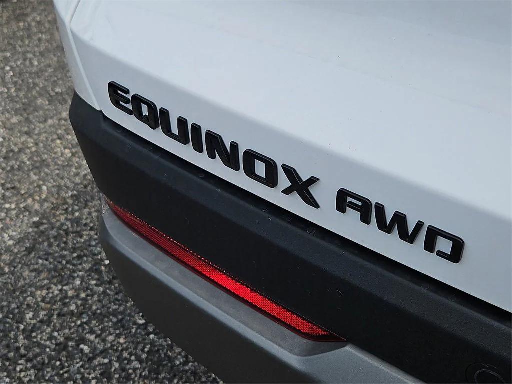 new 2026 Chevrolet Equinox car, priced at $37,080