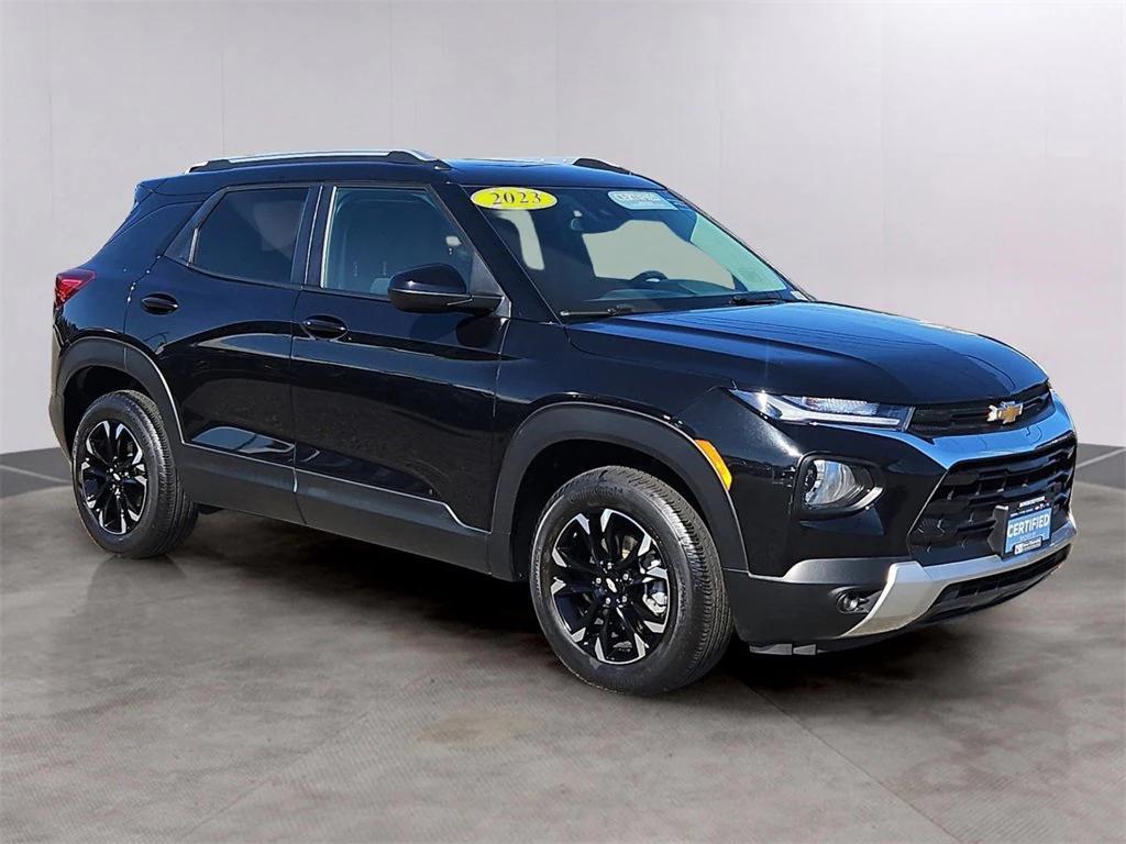 used 2023 Chevrolet TrailBlazer car, priced at $23,887