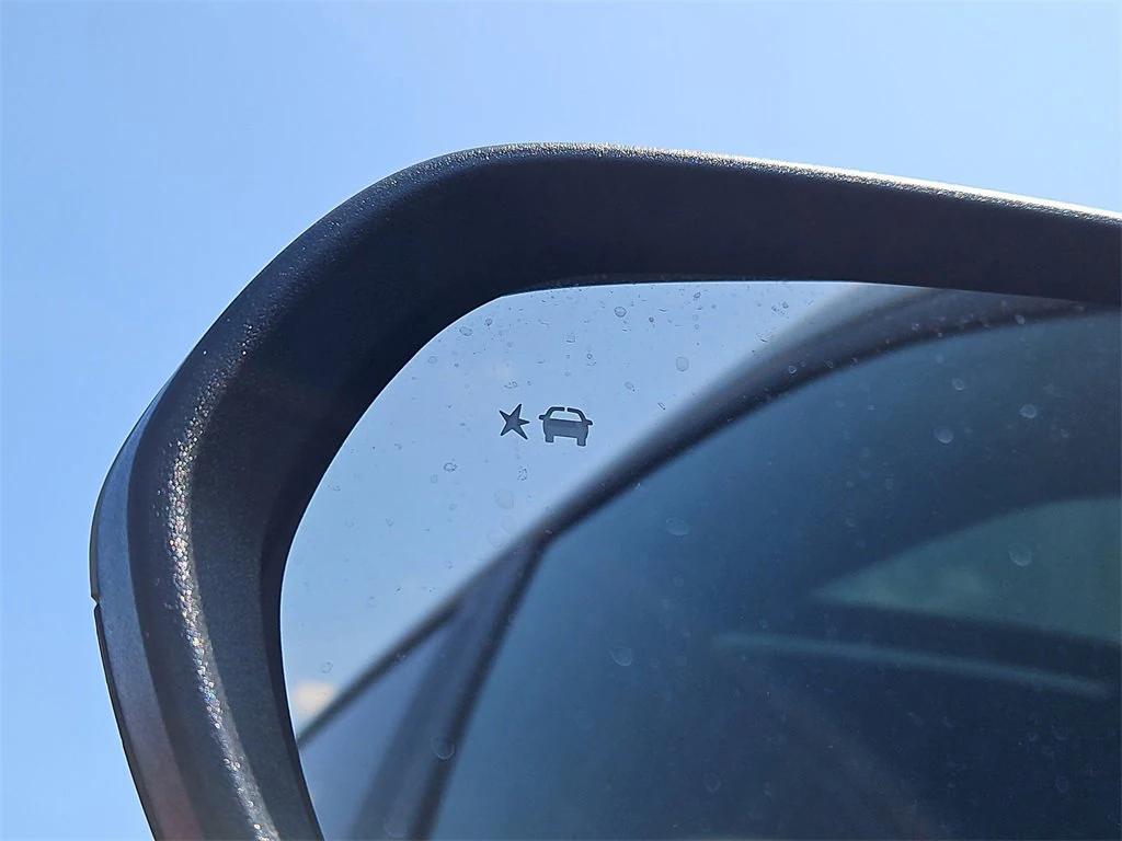 new 2026 Chevrolet Equinox car, priced at $36,835