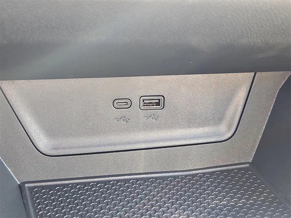 new 2026 Chevrolet Equinox car, priced at $36,835