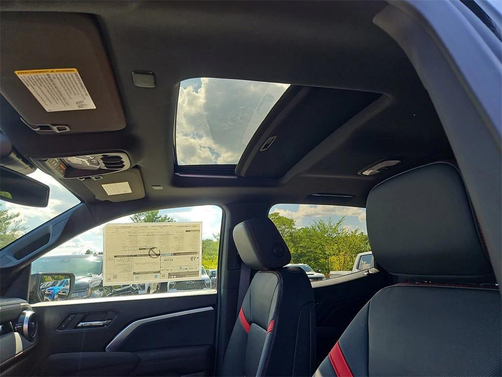new 2026 Chevrolet Colorado car, priced at $49,125