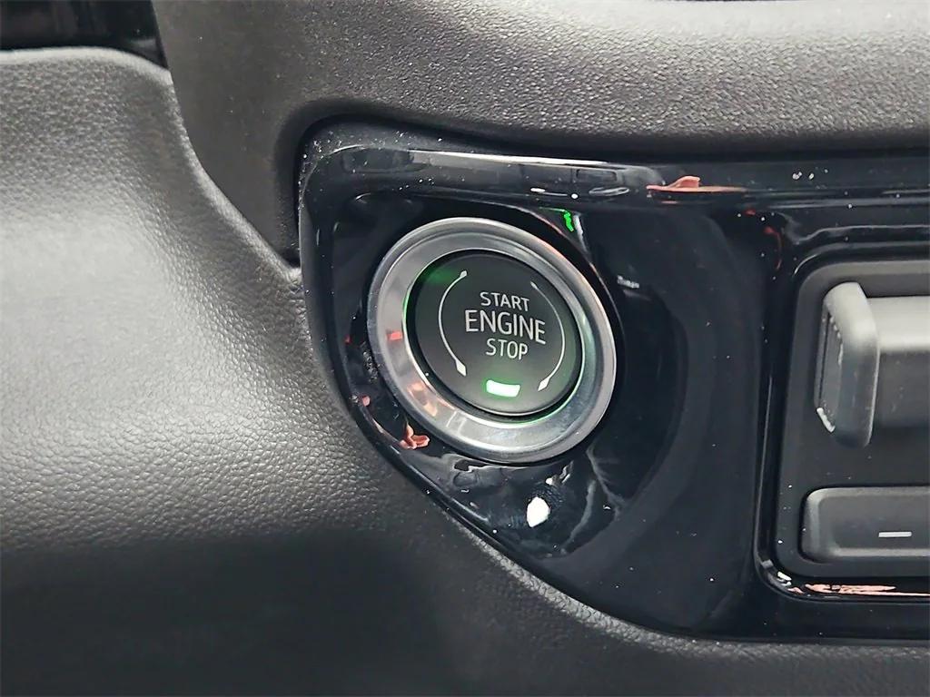 new 2025 Chevrolet Silverado 2500 car, priced at $65,855