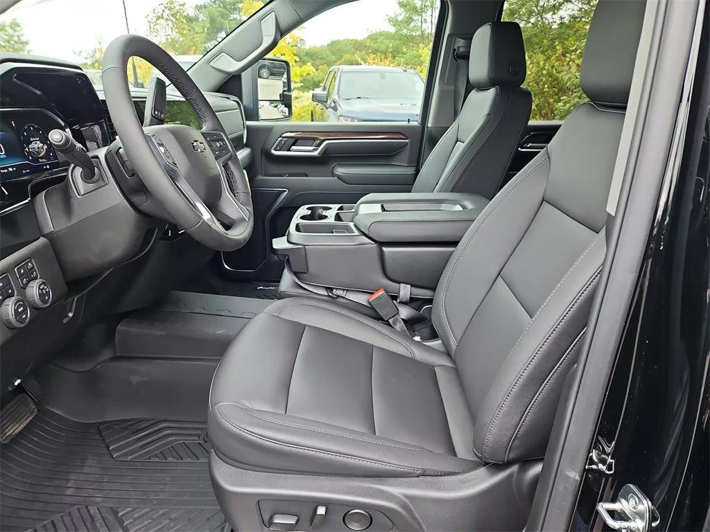 new 2025 Chevrolet Silverado 2500 car, priced at $65,855