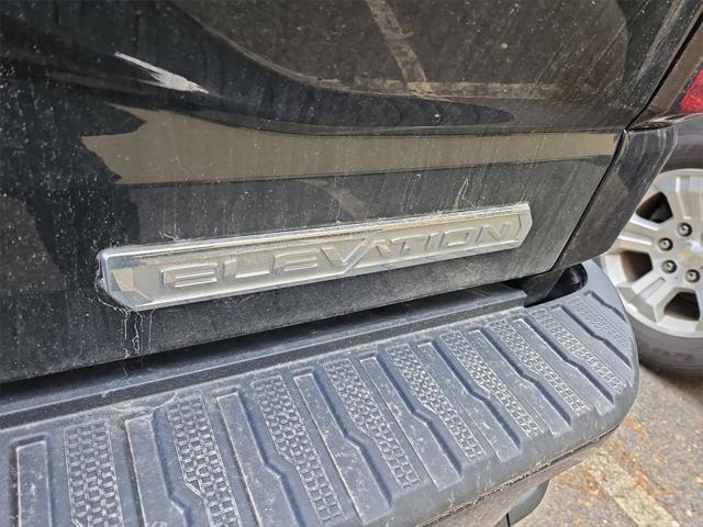 used 2023 GMC Sierra 1500 car, priced at $41,987