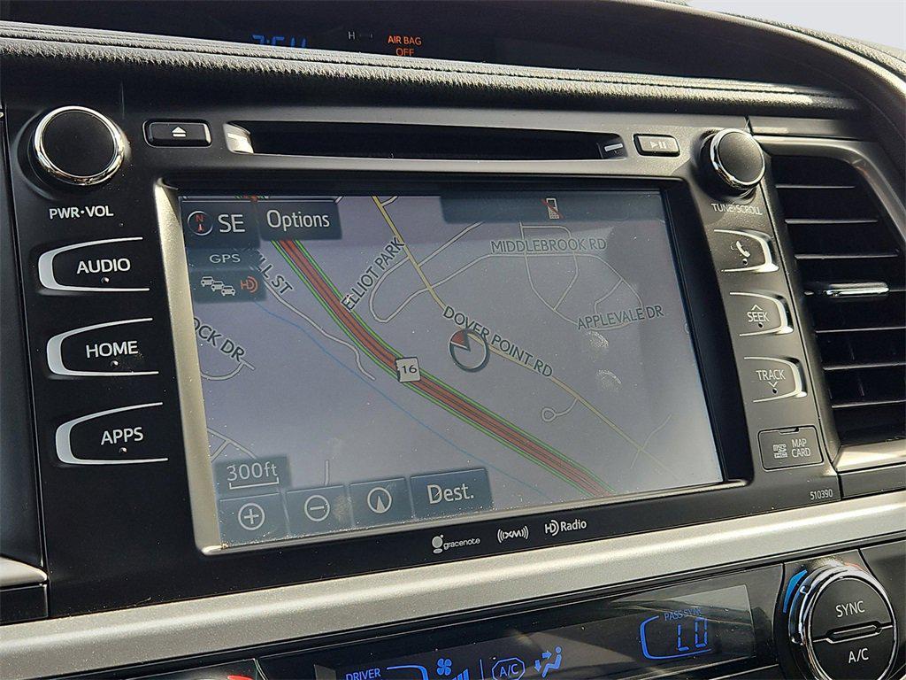 used 2019 Toyota Highlander car, priced at $29,987