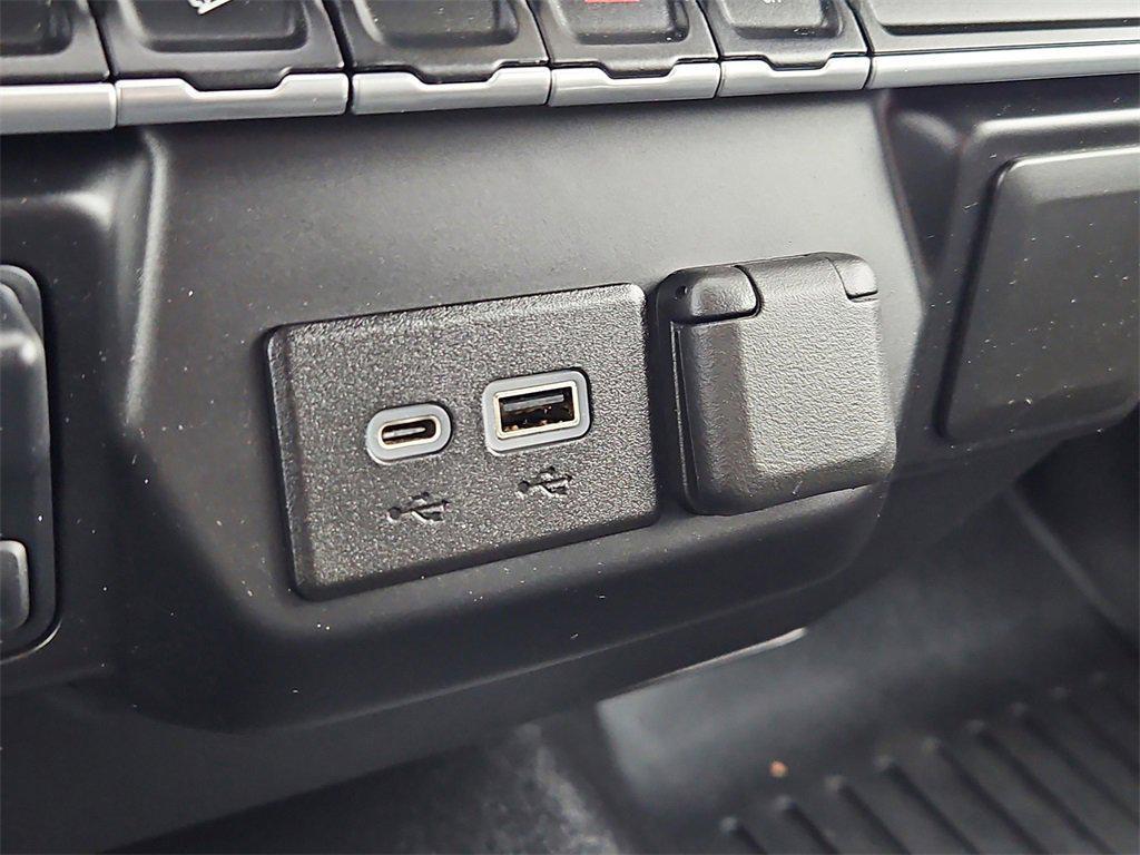used 2022 Chevrolet Silverado 2500 car, priced at $39,987