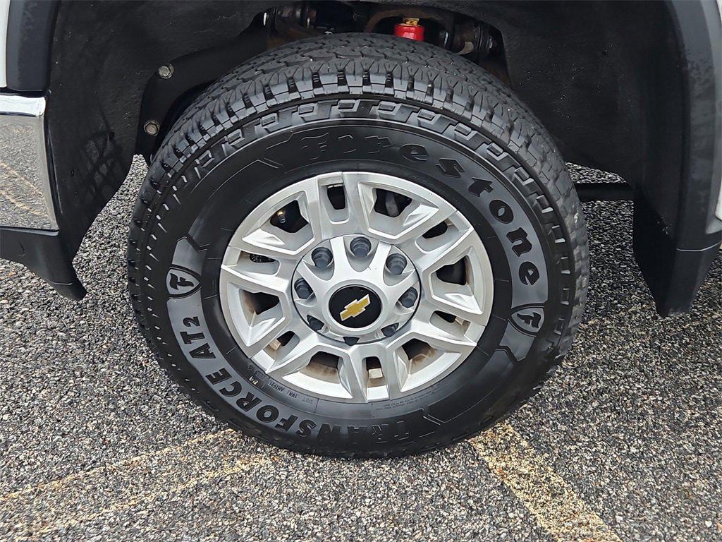 used 2022 Chevrolet Silverado 2500 car, priced at $39,987
