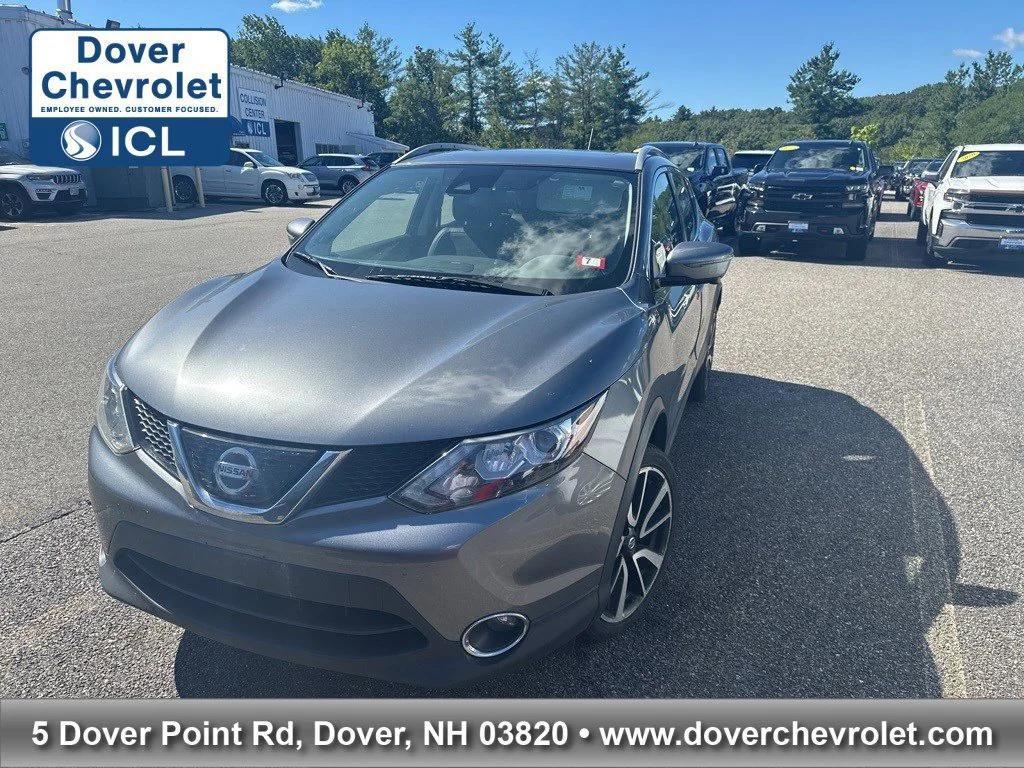 used 2019 Nissan Rogue Sport car, priced at $17,487