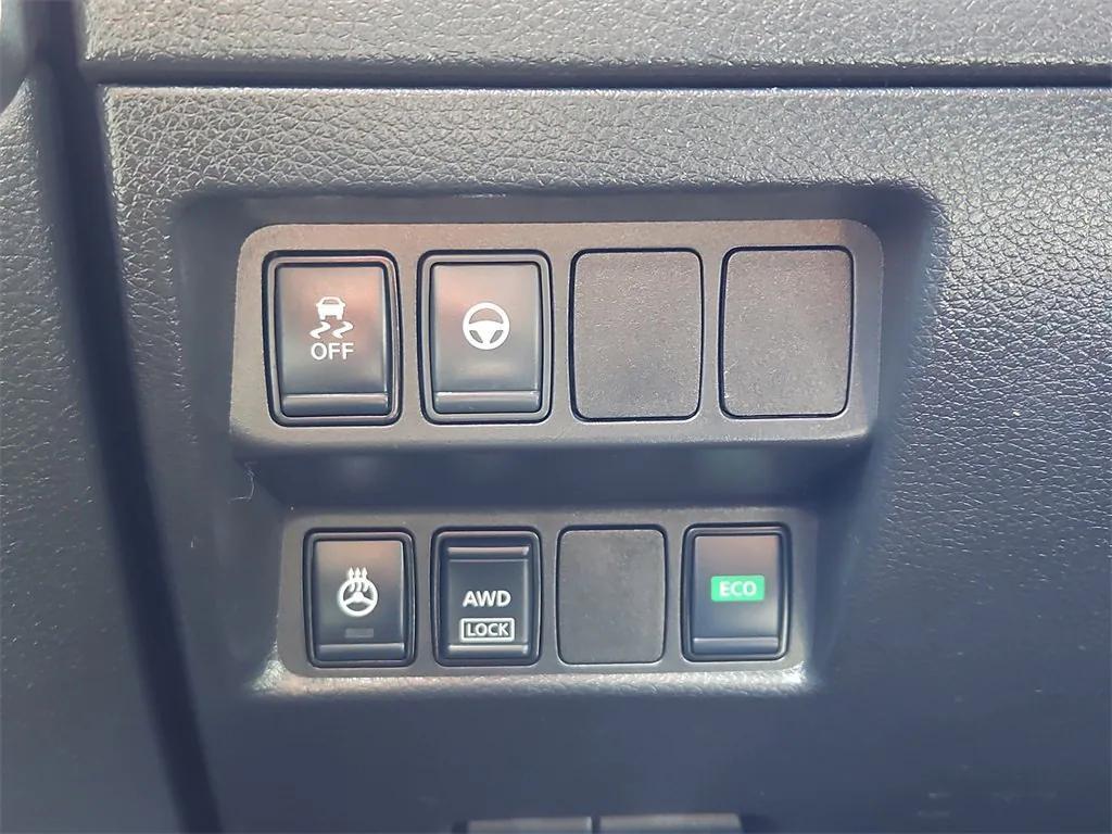 used 2019 Nissan Rogue Sport car, priced at $17,487