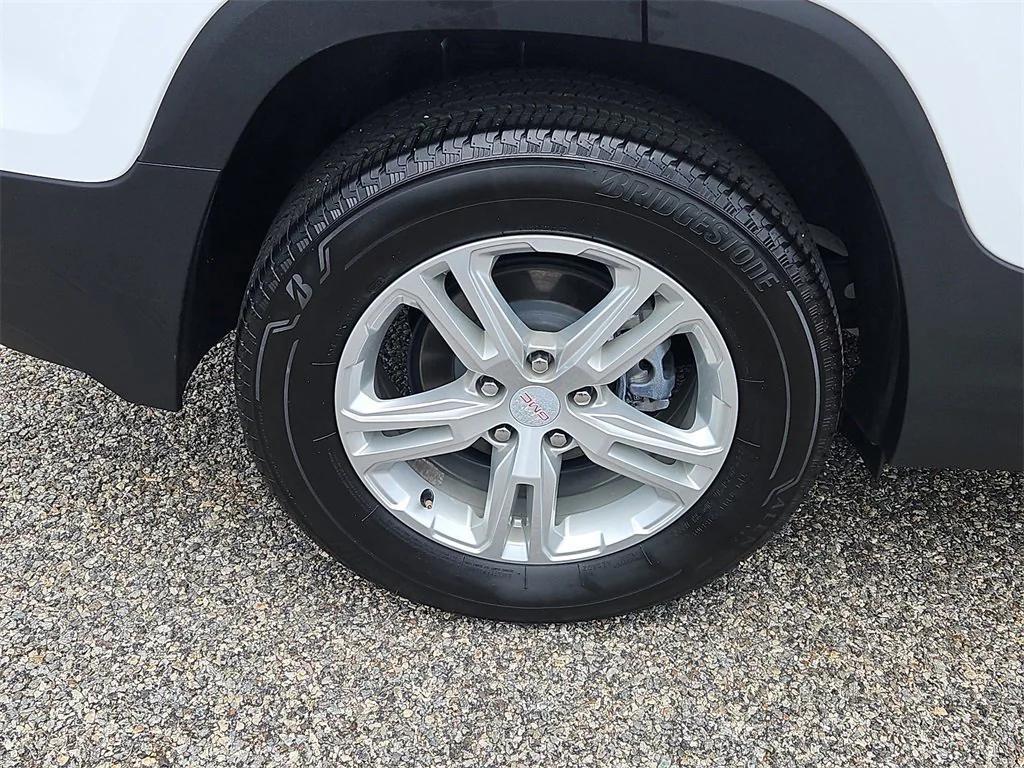 used 2023 GMC Terrain car, priced at $26,787