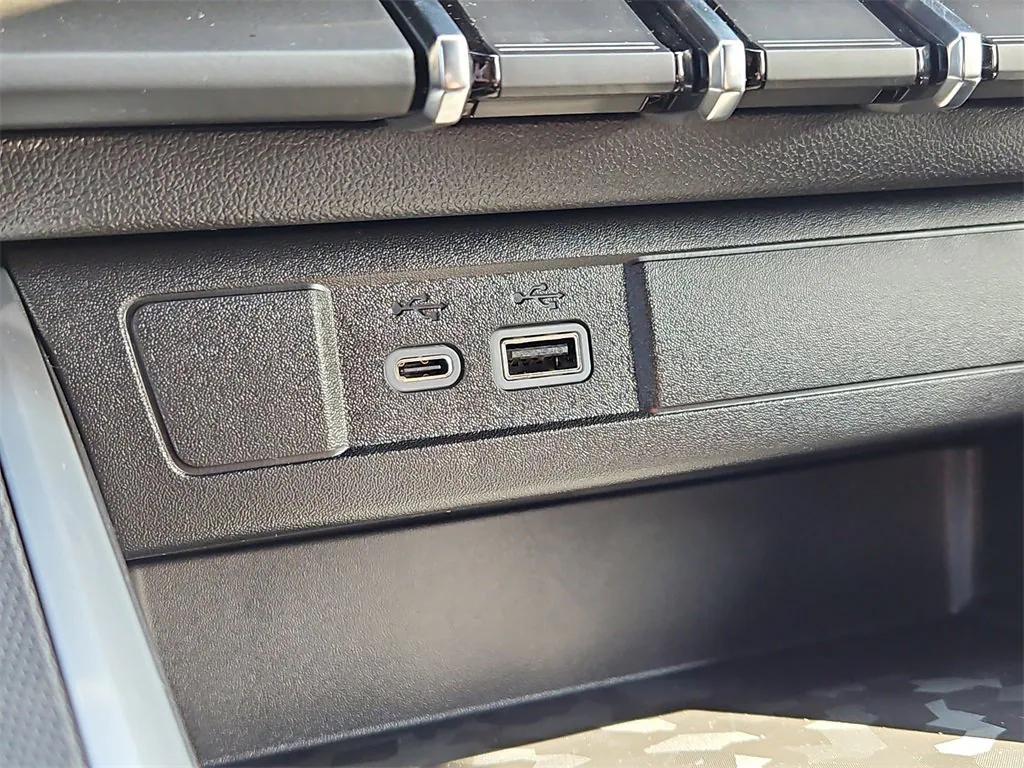 new 2026 Chevrolet Colorado car, priced at $39,370