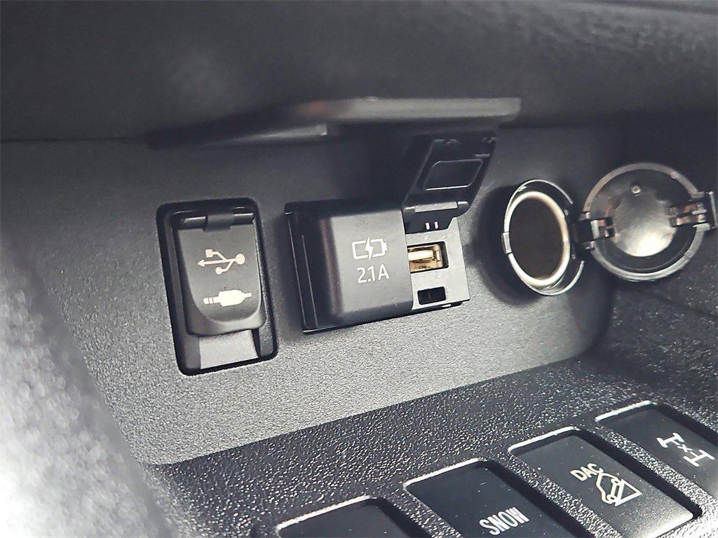 used 2019 Toyota Highlander car, priced at $24,787