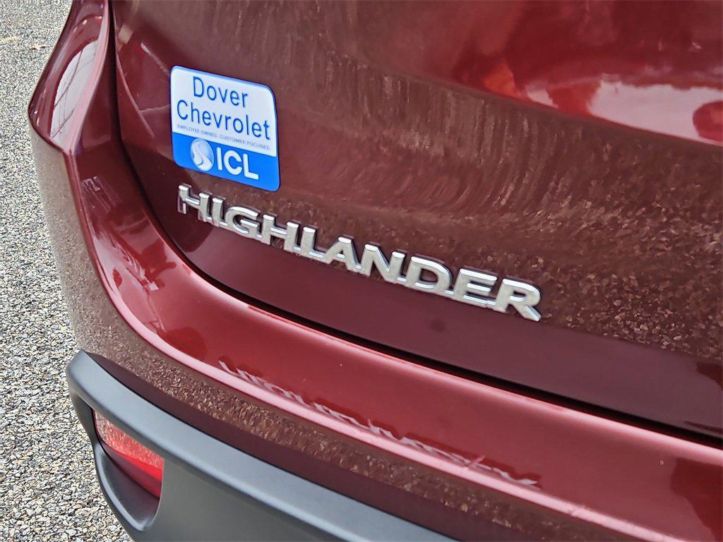 used 2019 Toyota Highlander car, priced at $24,787