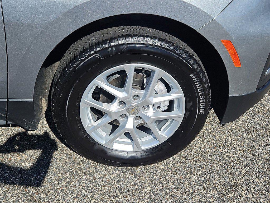used 2024 Chevrolet Equinox car, priced at $25,987