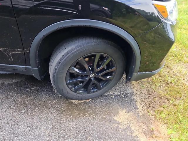 used 2018 Nissan Rogue car, priced at $12,987