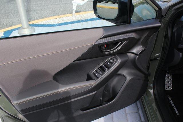 new 2025 Subaru Crosstrek car, priced at $33,124