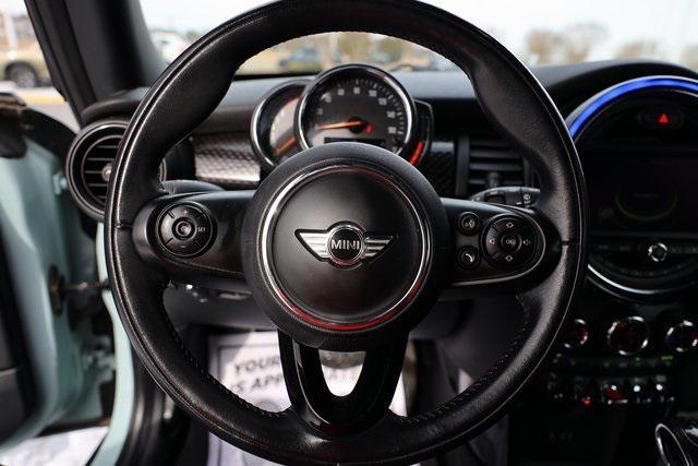 used 2018 MINI Hardtop car, priced at $18,995