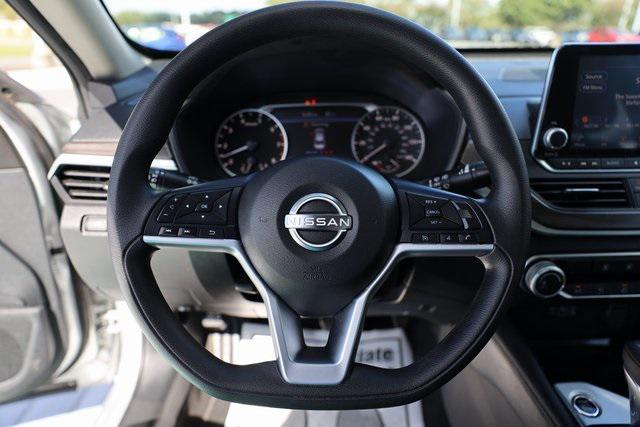 used 2023 Nissan Altima car, priced at $19,995