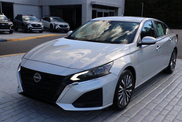 used 2023 Nissan Altima car, priced at $19,995