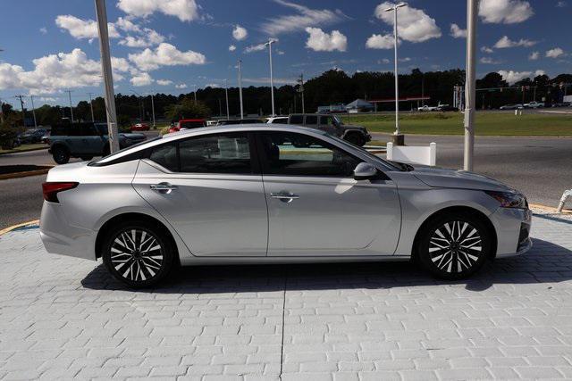 used 2023 Nissan Altima car, priced at $19,995