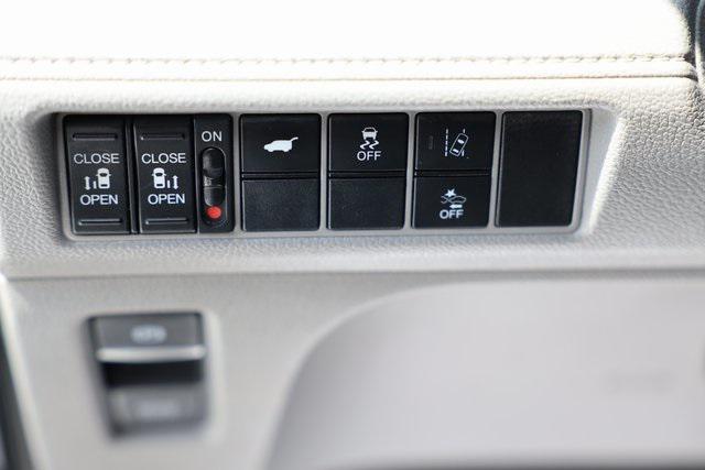 used 2019 Honda Odyssey car, priced at $24,910
