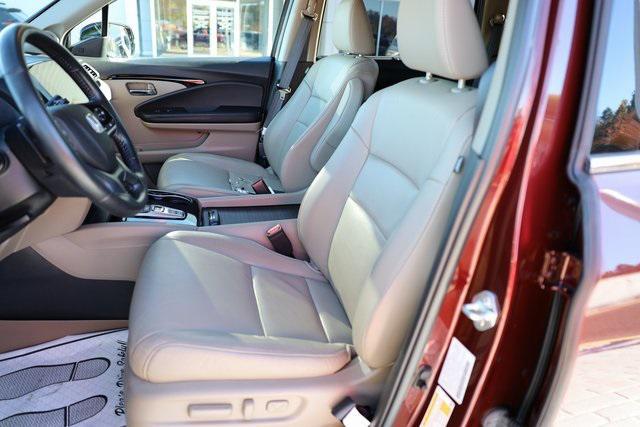 used 2021 Honda Pilot car, priced at $33,410