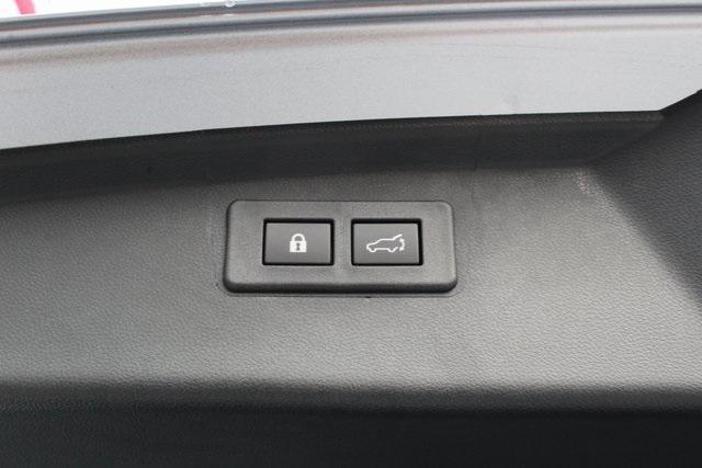 new 2025 Subaru Outback car, priced at $43,136