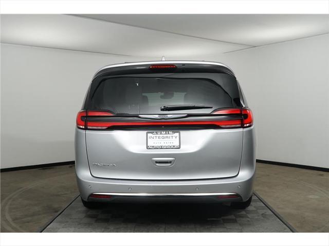 used 2021 Chrysler Pacifica car, priced at $21,999