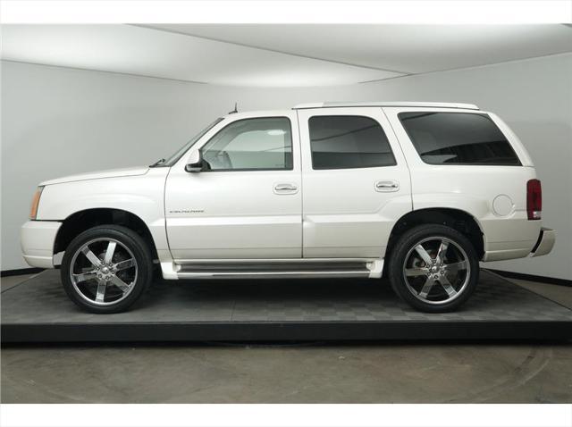 used 2004 Cadillac Escalade car, priced at $8,999