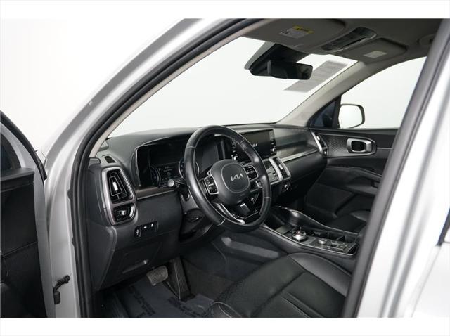 used 2022 Kia Sorento Hybrid car, priced at $21,999