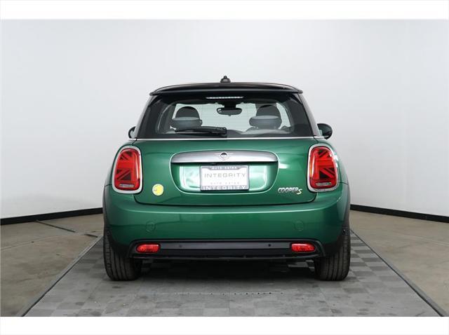 used 2021 MINI Hardtop car, priced at $20,999