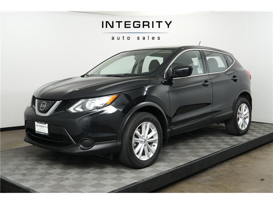 used 2018 Nissan Rogue Sport car, priced at $12,999