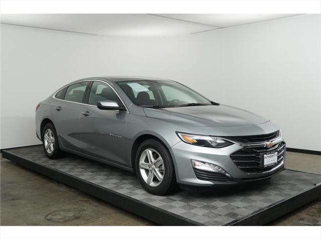 used 2024 Chevrolet Malibu car, priced at $19,999