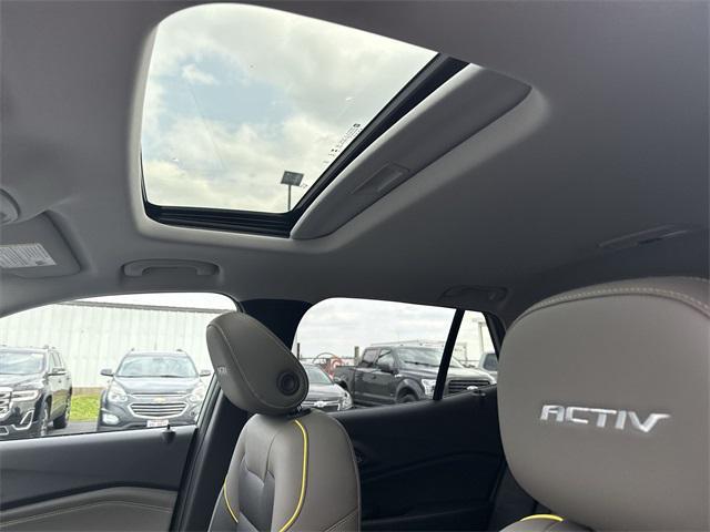 new 2025 Chevrolet Trax car, priced at $25,845