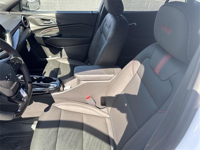 new 2025 Chevrolet Trax car, priced at $25,408