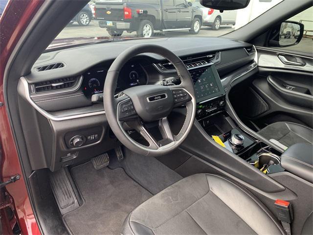 used 2023 Jeep Grand Cherokee car, priced at $34,400