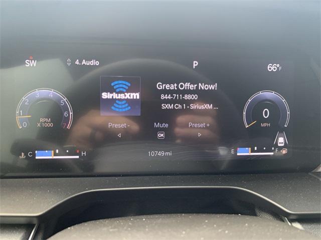 used 2023 Jeep Grand Cherokee car, priced at $34,400