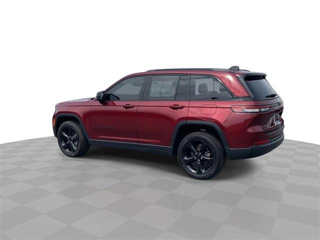 used 2023 Jeep Grand Cherokee car, priced at $34,400