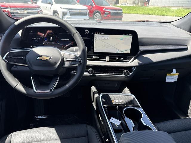new 2026 Chevrolet Equinox car, priced at $30,111