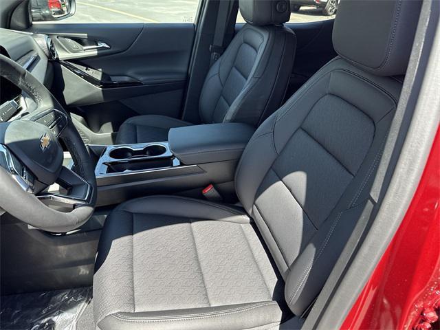 new 2026 Chevrolet Equinox car, priced at $30,111