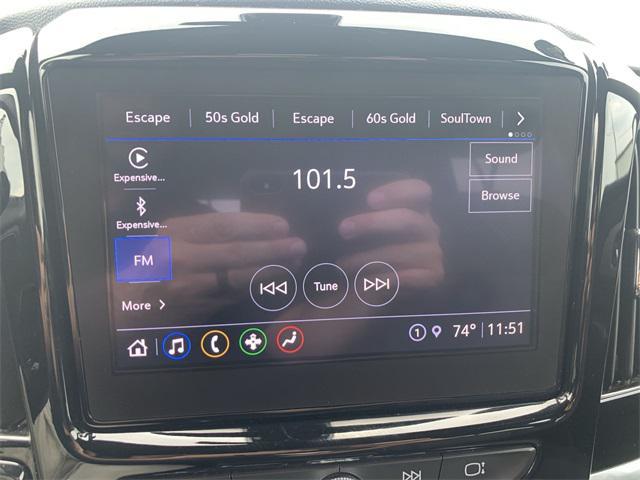 used 2022 Chevrolet Traverse car, priced at $26,000
