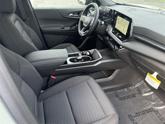 new 2026 Chevrolet Equinox car, priced at $27,889