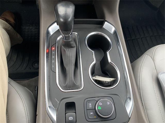 used 2021 Chevrolet Traverse car, priced at $24,000