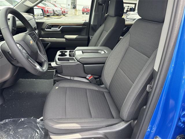 new 2025 Chevrolet Silverado 1500 car, priced at $51,406