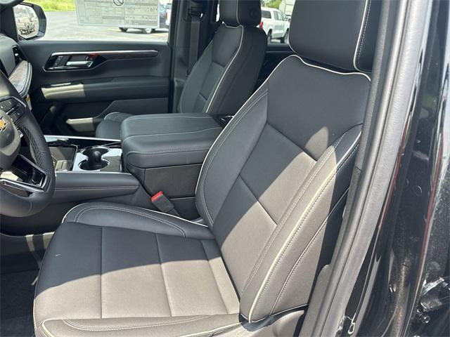 new 2025 Chevrolet Suburban car, priced at $74,785