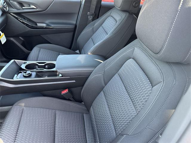 new 2026 Chevrolet Equinox car, priced at $30,820
