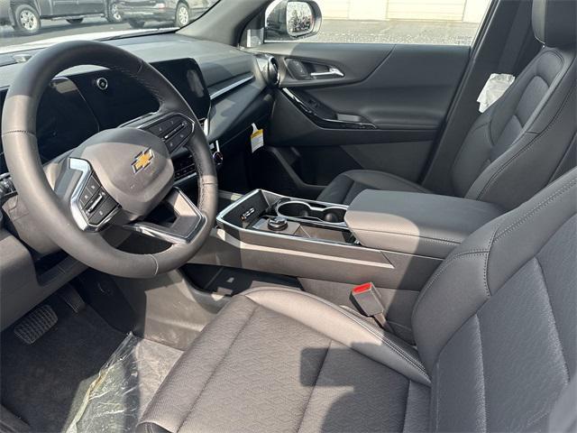 new 2026 Chevrolet Equinox car, priced at $29,679