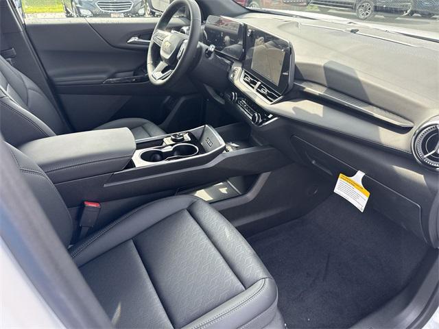 new 2026 Chevrolet Equinox car, priced at $29,679